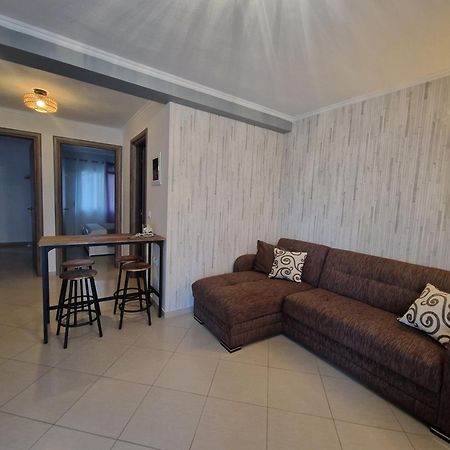 Iro Apartments Неа-Перамос Екстер'єр фото