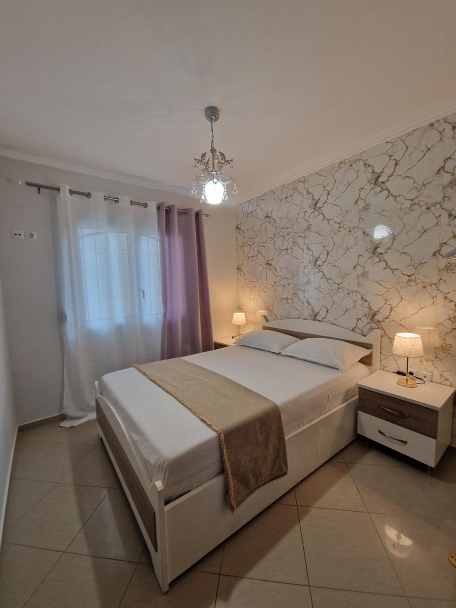 Iro Apartments Неа-Перамос Екстер'єр фото